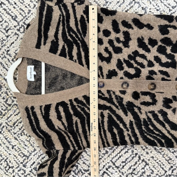 Leopard Print Cardigan - Picture 8 of 10